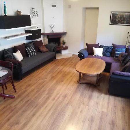 Old Town Apartment At Sv. Mikalojaus Vilnius Dış mekan fotoğraf